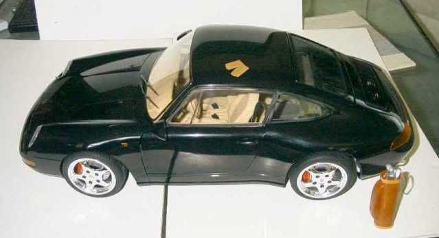 photo Porschesideview3.jpg
