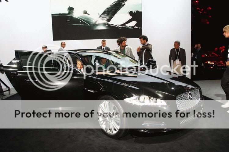 2670_7815_Jaguar_XJ_3.jpg