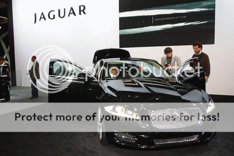 2670_7988_Jaguar_XJ_2.jpg