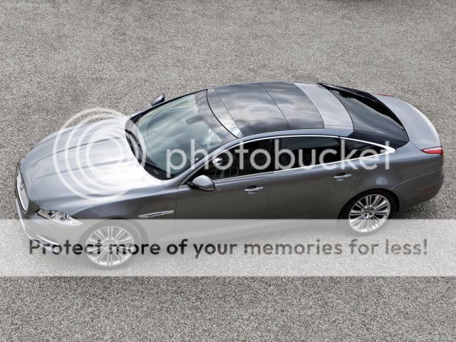 Jaguar-XJ_2010_800x600_wallpaper_0a.jpg