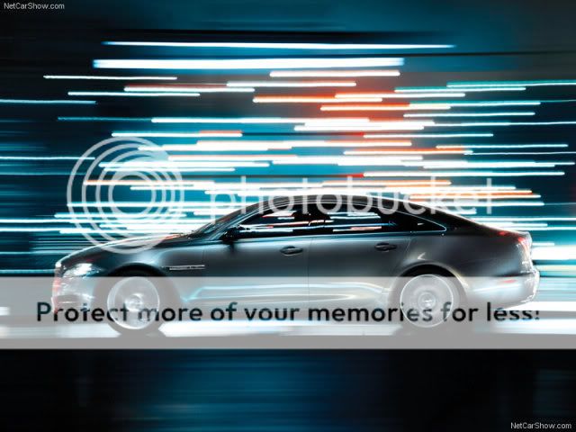 Jaguar-XJ_2010_800x600_wallpaper_0c.jpg