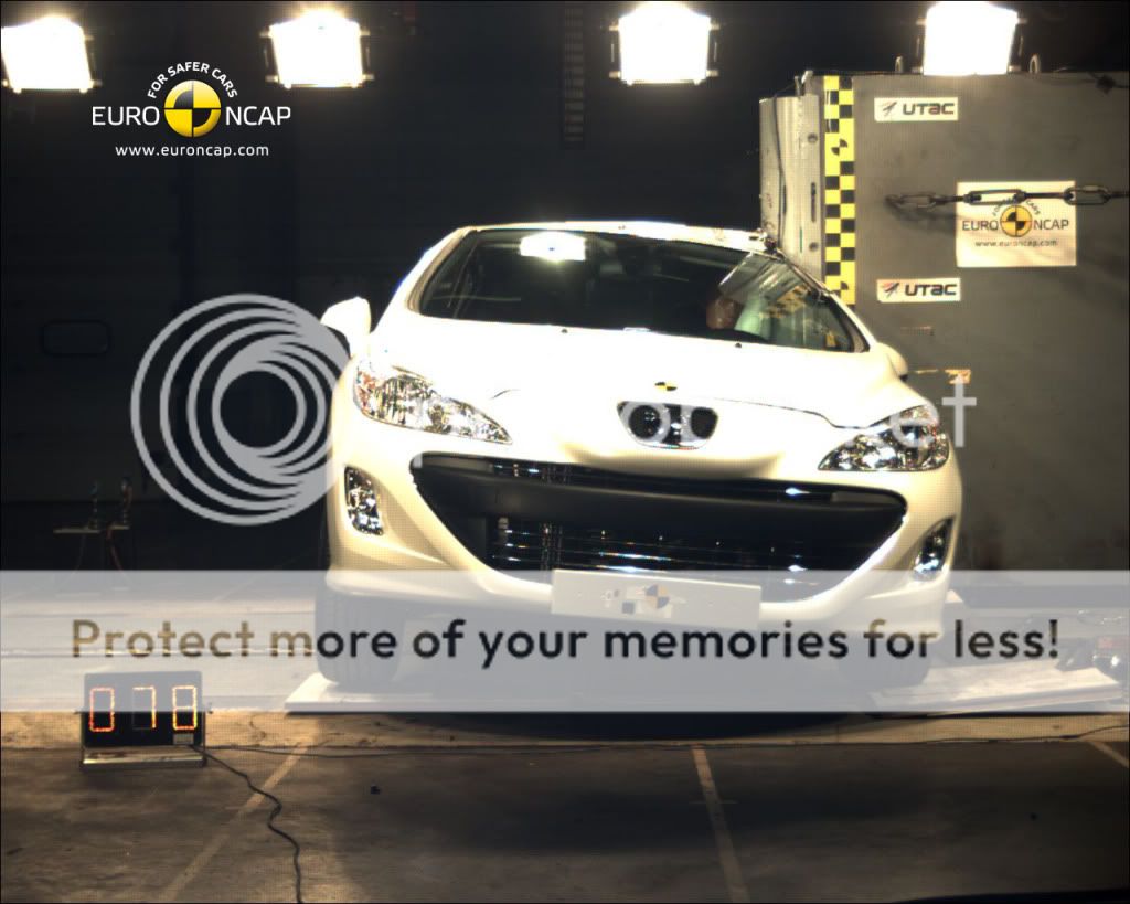 Peugeot_308CC_2009_recalc_Pole---0-.jpg