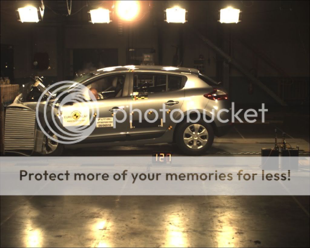 RENAULT-Megane_Front.jpg