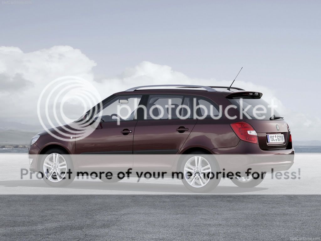Skoda-Fabia_Combi_2011_1024x768_-2.jpg