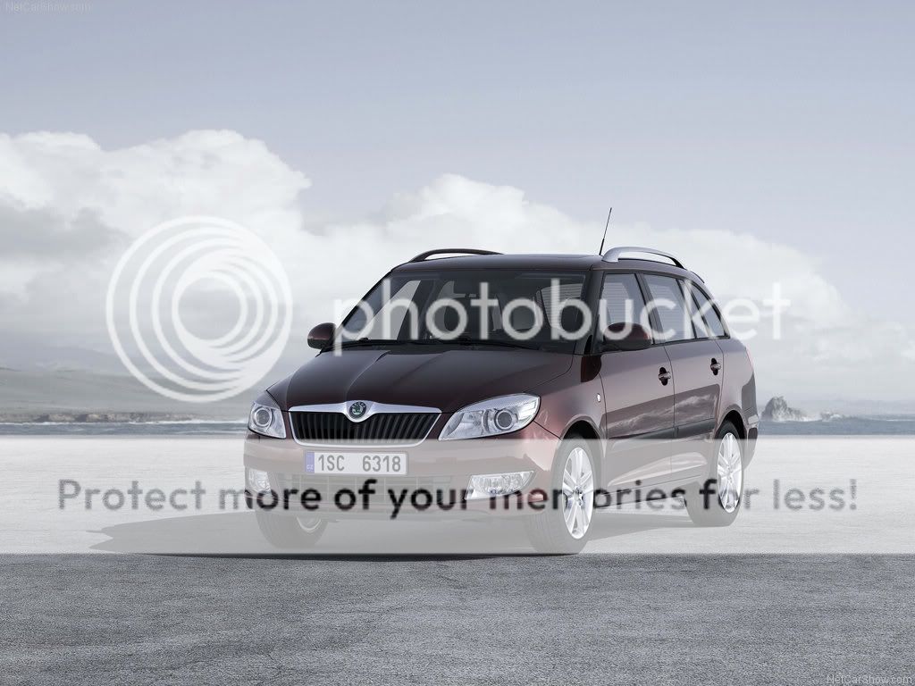Skoda-Fabia_Combi_2011_1024x768_-4.jpg