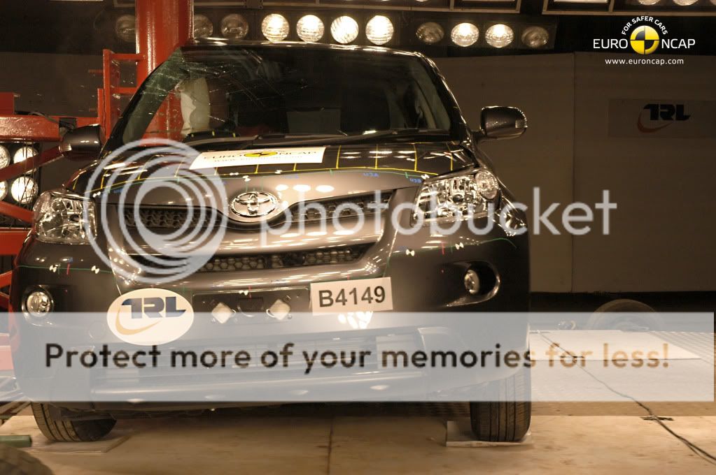 Toyota_Urban_Cruiser_2009_Pole---0-.jpg