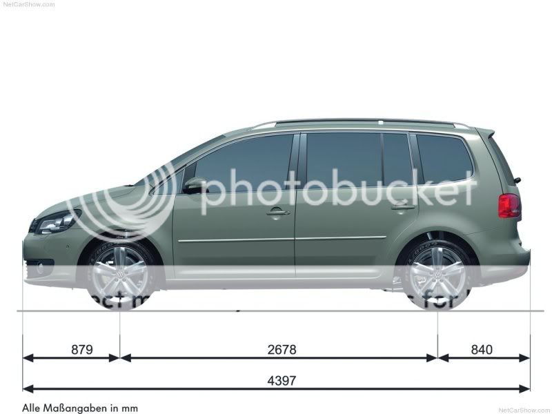 Volkswagen-Touran_2011_1024x768_wal.jpg