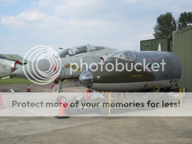 http://i535.photobucket.com/albums/ee359/aeropark/779003-2.jpg