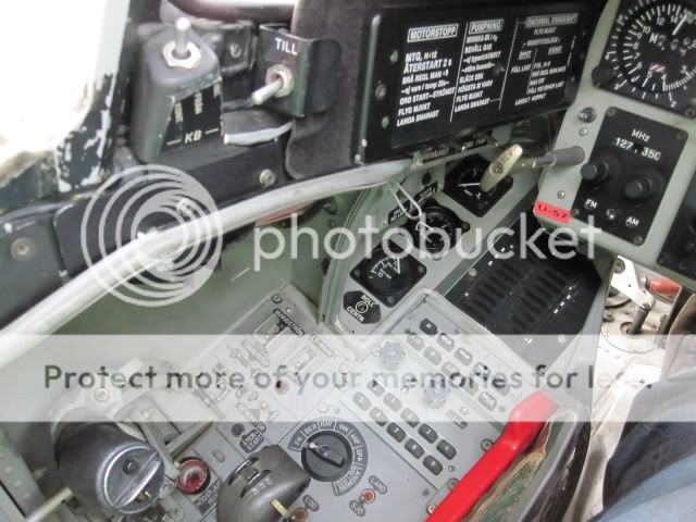 http://i535.photobucket.com/albums/ee359/aeropark/779andNewarksviggen013.jpg