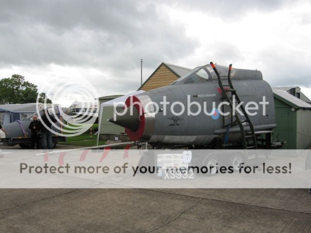 http://i535.photobucket.com/albums/ee359/aeropark/cockpit-Fest2012032.jpg